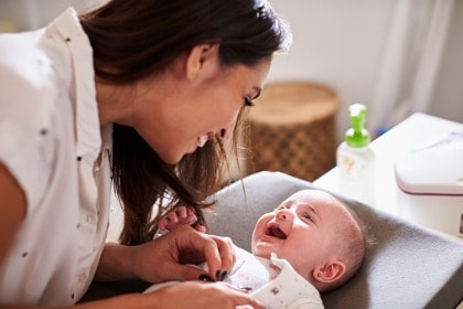 happy-baby-looking-into-mothers-eyes