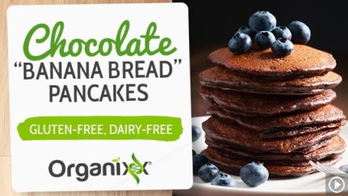 Healthy Chocolate "Banana Bread" Pancakes