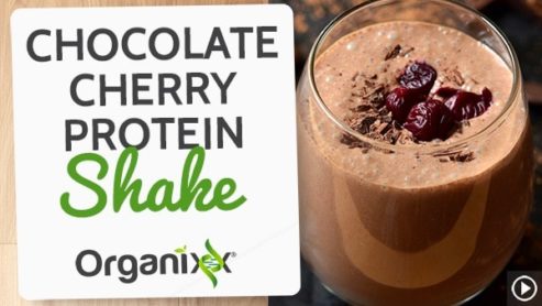 Dark Chocolate Cherry Protein Smoothie